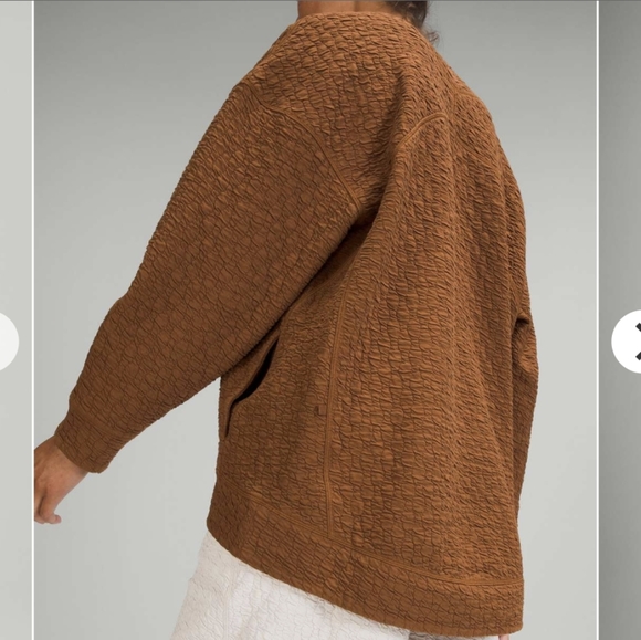 Lululemon Rippled V-Neck Pullover - Picture 8 of 10